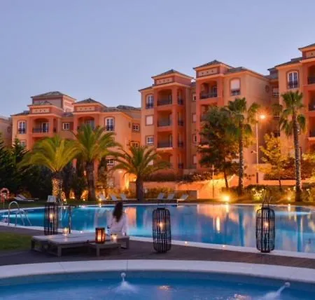 Luxury At 4 Star Apartment *