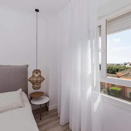 Luxury At 4 Star Apartment